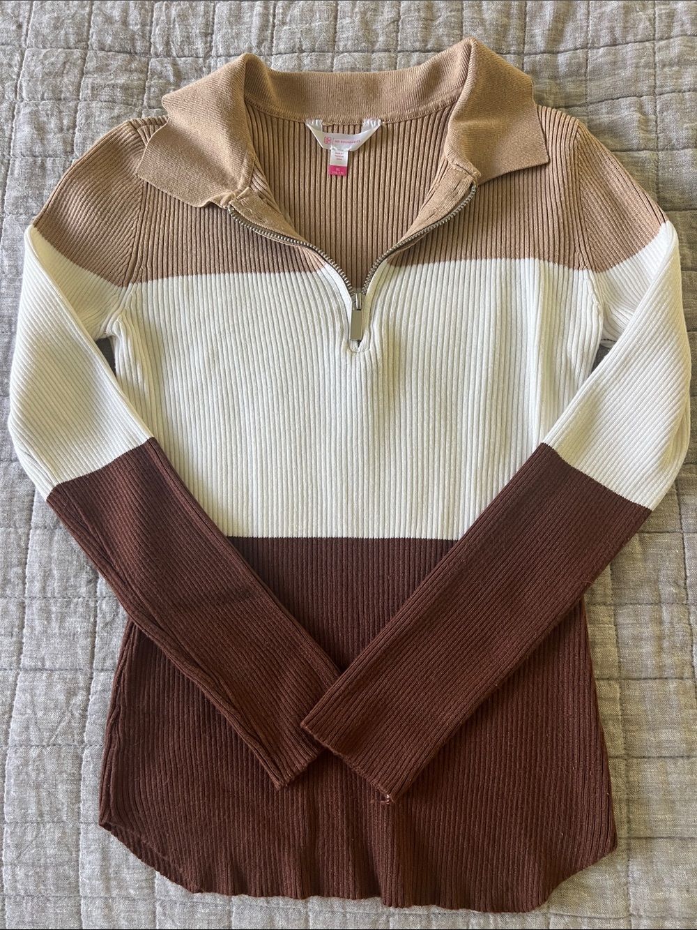 No Boundaries Ribbed Colorblock Half‑Zip Turtleneck Sweater - Brown/White/Tan